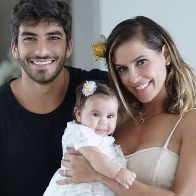 Deborah Secco já pensa no segundo filho: “Estamos negociando”