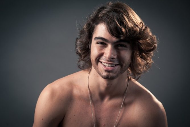 Rafael Vitti faz aulas de canto para “Rocky Story”
