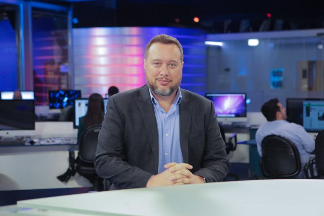 Franz Vacek comemora dois anos como superintendente de Jornalismo e Esportes da RedeTV!