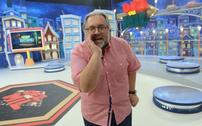 No “Domingo Legal”, Leão Lobo critica Ana Maria Braga, Gilberto Barros e Márcia Goldschmidt