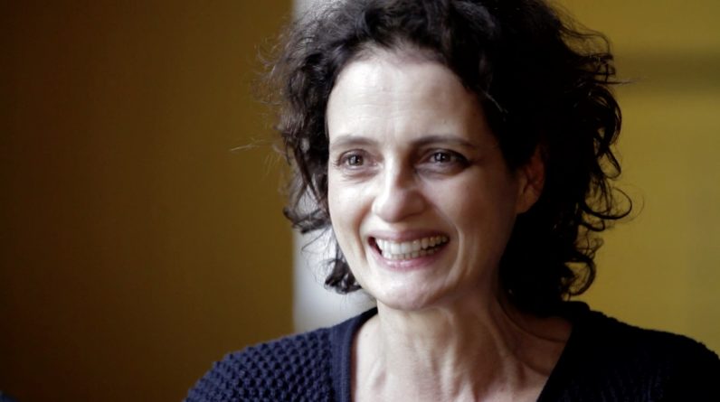 Denise Fraga volta as novelas da Globo em “A Lei do Amor”