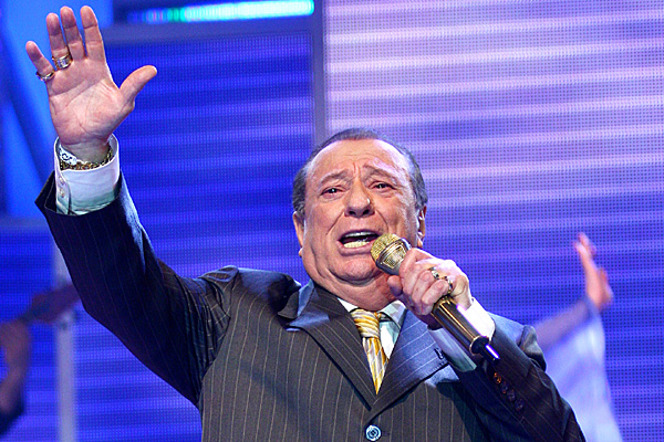 Produção de Raul Gil teme ser demitida pelo SBT