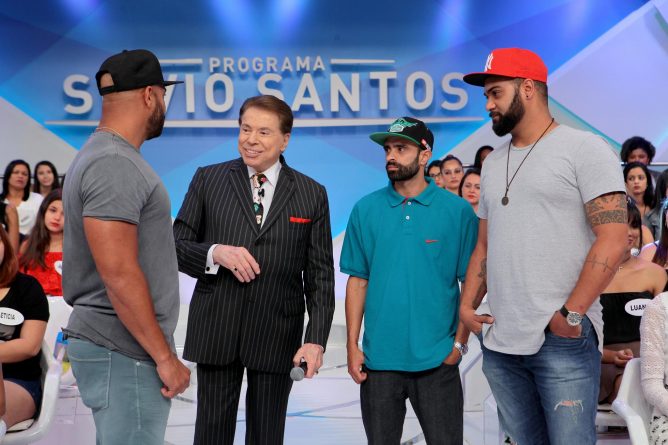 Silvio Santos alcança a liderança contra filme da Globo nesse domingo (20)