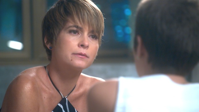 Letícia será desmascarada pela mãe nos próximos capítulos de “A Lei do Amor”
