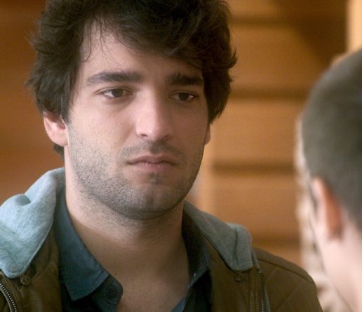 Tiago armará para Letícia encontrar Helô e Pedro