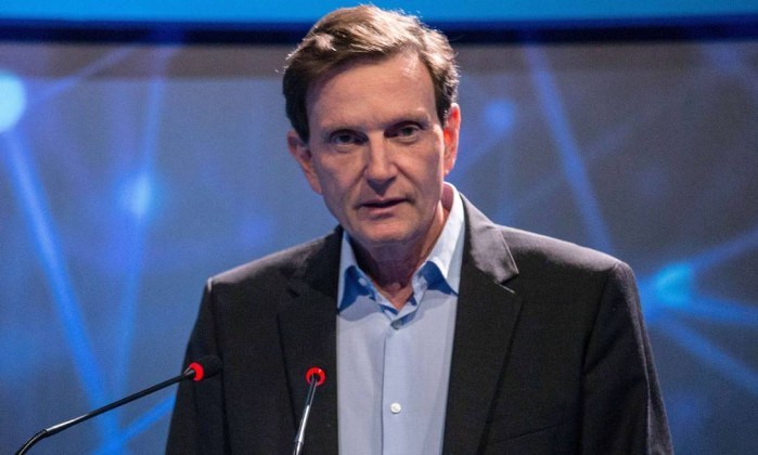 Antipatia entre Globo e Marcelo Crivella não causará problemas no carnaval do Rio