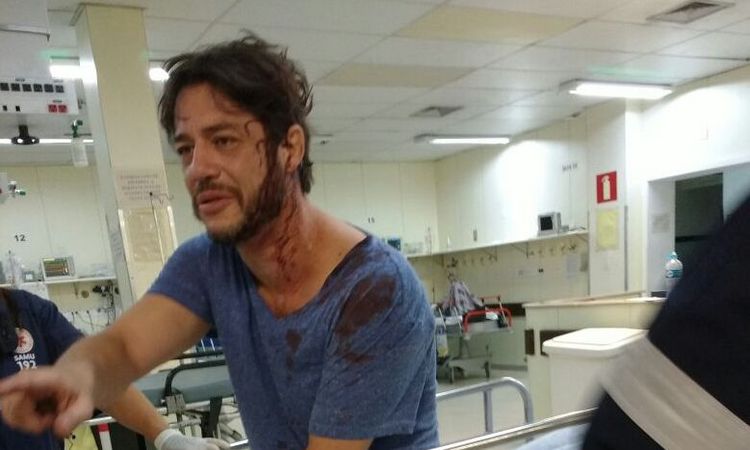 Ator Igor Cotrim é agredido em Belo Horizonte e dá ”piti” em hospital