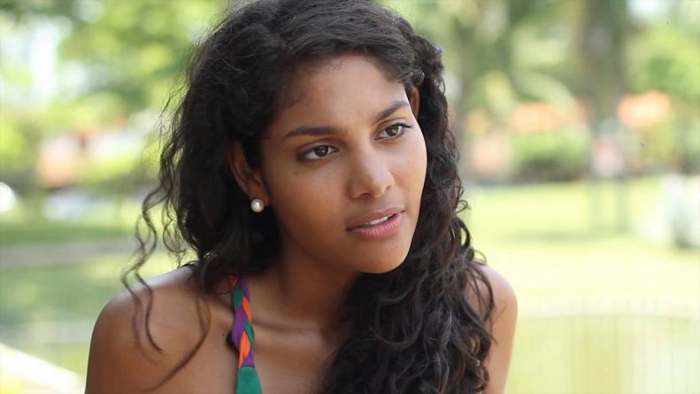 Após “Velho Chico”, Bárbara Reis é confirmada em “Os Dias Eram Assim”