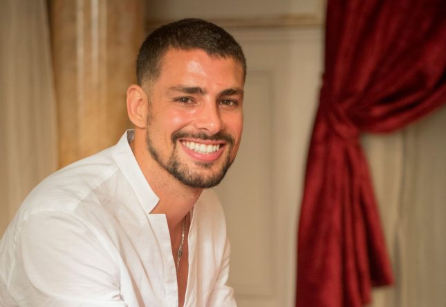 Cauã Reymond pode virar gato em “O Sétimo Guardião”