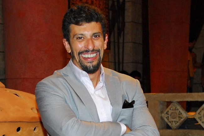Milhem Cortaz terá fetiche por lingeries em novela de Aguinaldo Silva