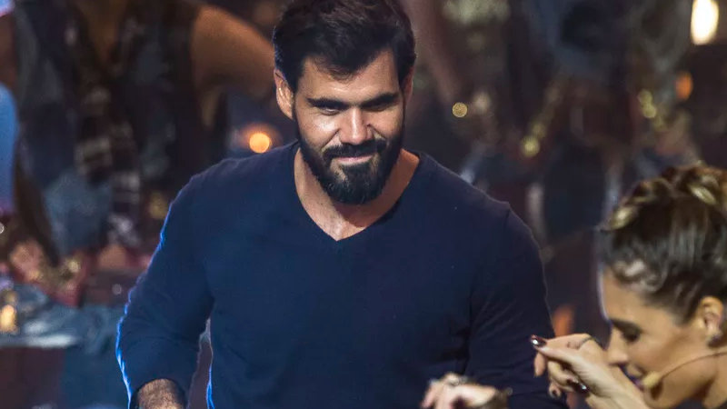 Juliano Cazarré será amante de Marieta Severo em “O Outro Lado do Paraíso”
