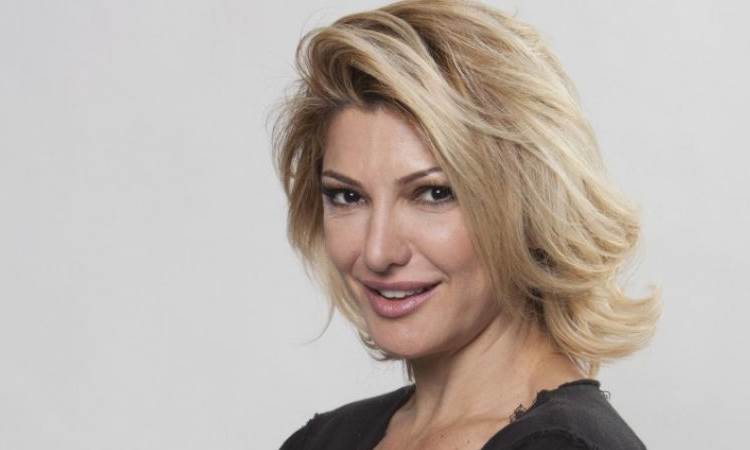 Antônia Fontenelle fala sobre fim de casamento com Jonathan Costa: “Me via como mãe”