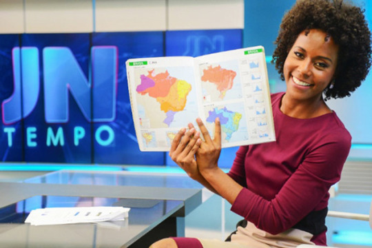 Queridinha de William Bonner pode apresentar jornal na Globo
