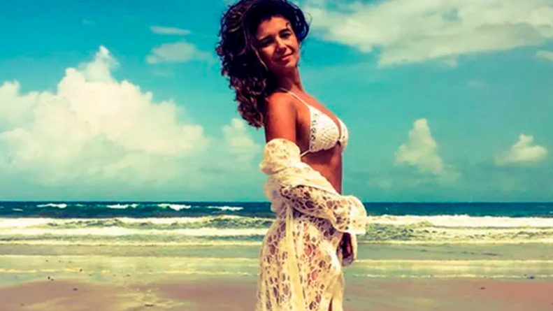 Foto de Paula Fernandes sem maquiagem causa polêmica nas redes sociais