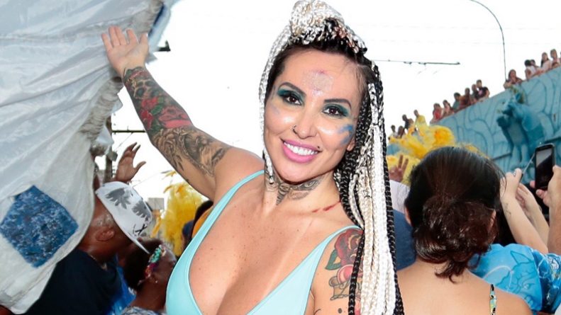 Sabrina Boing Boing vai desfilar pelada para comemorar título de escola de samba