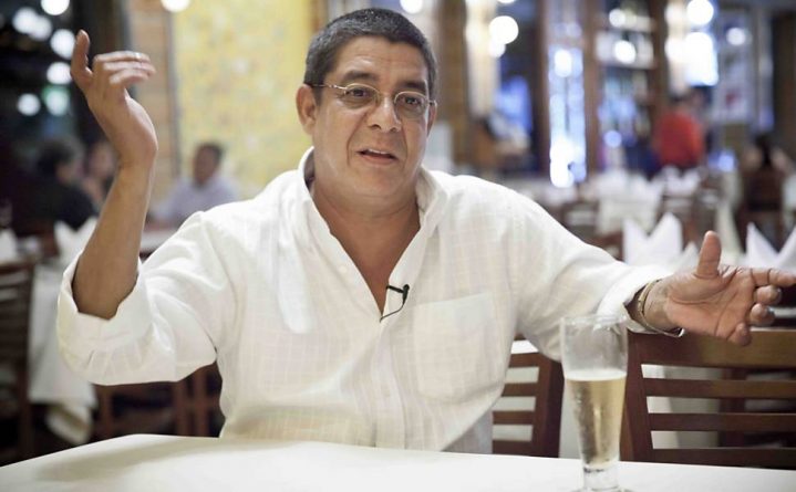 Zeca Pagodinho é desfalcado por funcionária e entra na Justiça
