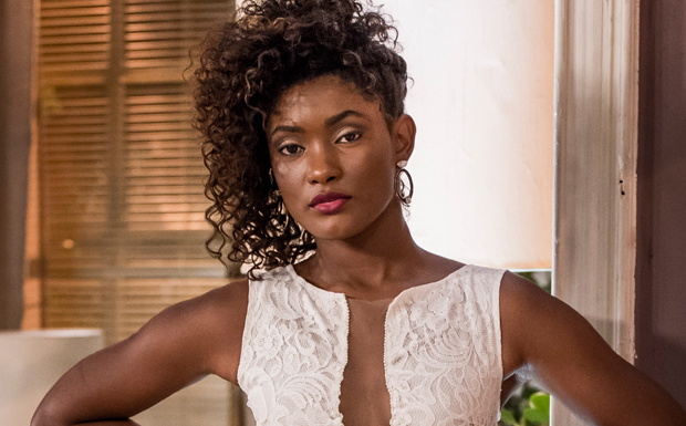 Erika Januza é confirmada em “O Outro Lado do Paraíso”