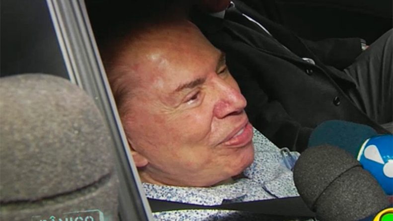 De férias nos Estados Unidos, Silvio Santos esquece do SBT