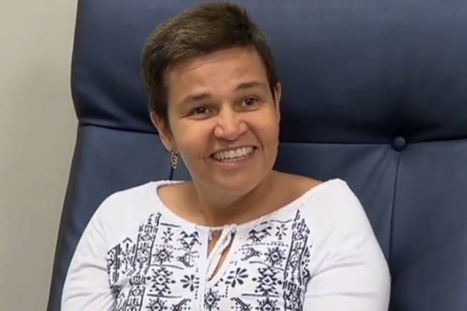 Claudia Rodrigues é internada após problemas de visão e audição