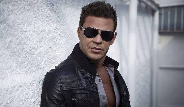 Eduardo Costa fala de Helen Ganzarolli no SBT: “Vivemos momentos incríveis”