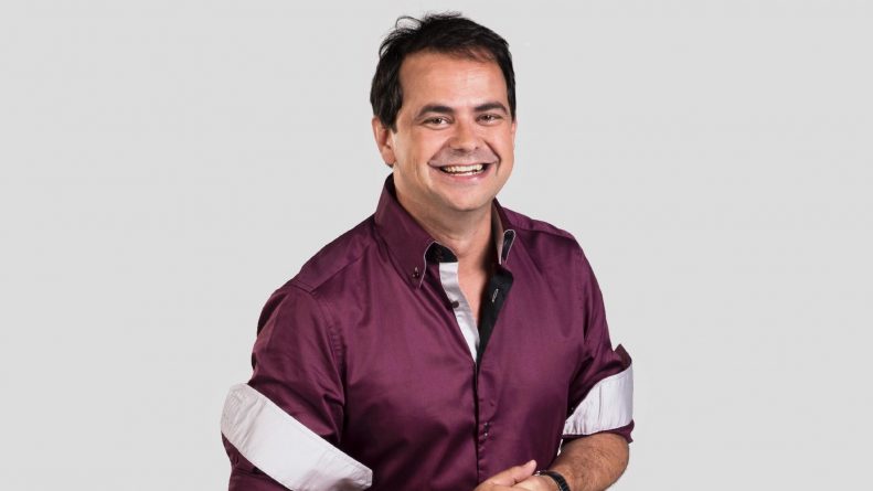 Carioca e Band negociam novo programa