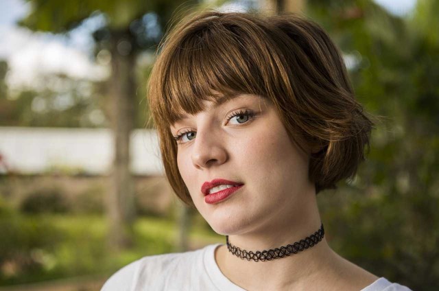 Ex-Malhação muda o visual para nova novela das 18h