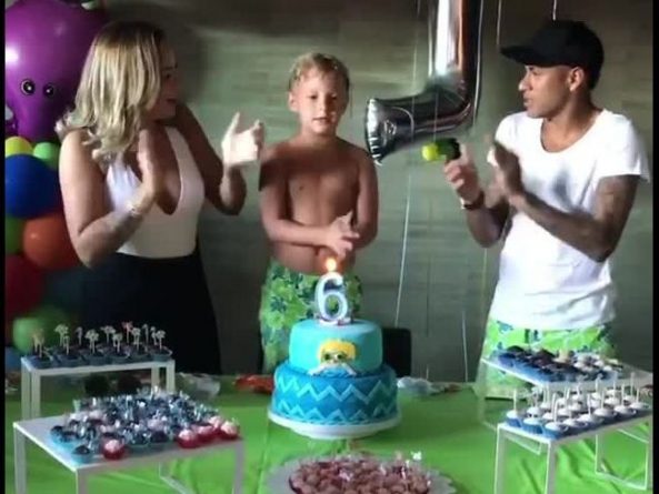 Neymar volta para Barcelona, reúne amigos do “Barça” e comemora aniversário do filho