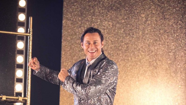 Record contrata Theo Becker para nova novela