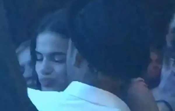 Em casamento de Marina Ruy Barbosa, Neymar e Bruna Marquezine roubam a cena