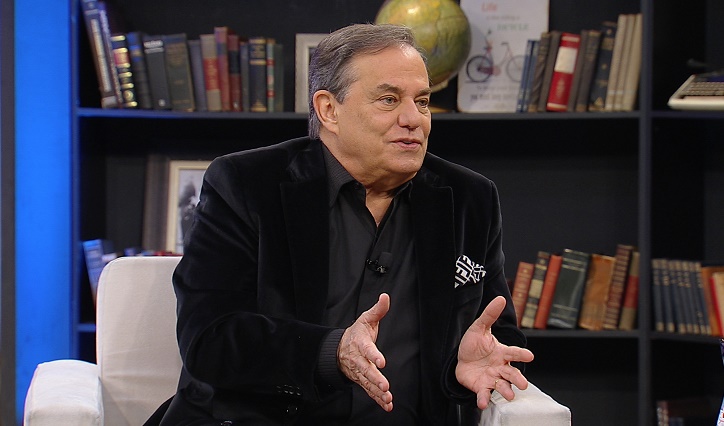 “Existe um câncer com metástase que chama-se audiência minuto a minuto”, dispara Ronnie Von