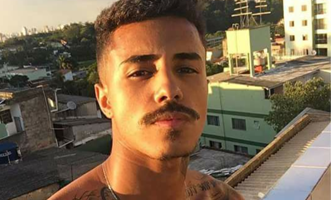 MC Livinho prepara primeira turnê internacional