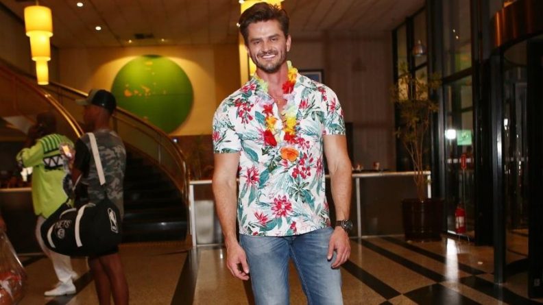 Marcos Harter assedia Léo Aquilla e dispara: “Mulher muito bonita, saradona ou é puta ou é travesti”