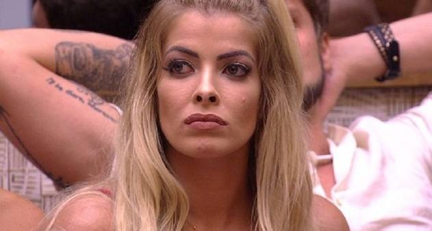 Ex-BBB Jaqueline é convidada para o Miss Bumbum