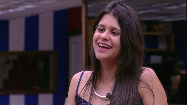 Ex-BBB Ana Paula sonha em posar nua: “Sou toda natural”