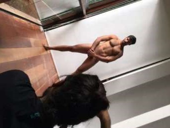 No ar em “O Outro Lado do Paraíso”, Anderson Tomazini faz ensaio nu