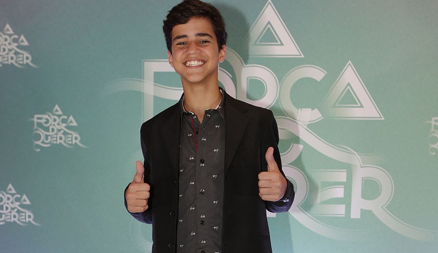 Drico Alves assina com a Record para “Jesus”