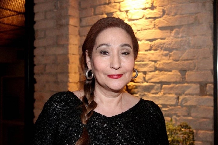 Sonia Abrão revela que está internada com pneumonia bacteriana: “Perdi a voz”