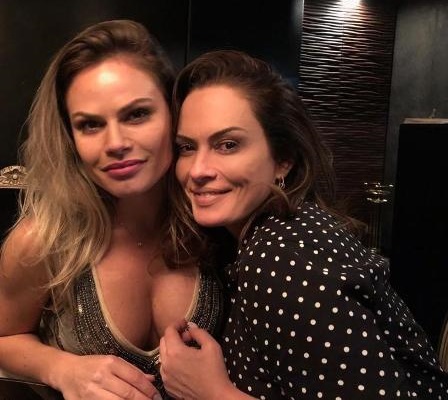 Núbia Óliiver revela sexo a 3 com ex-BBB Nati Casassola: “Ela é deliciosa”