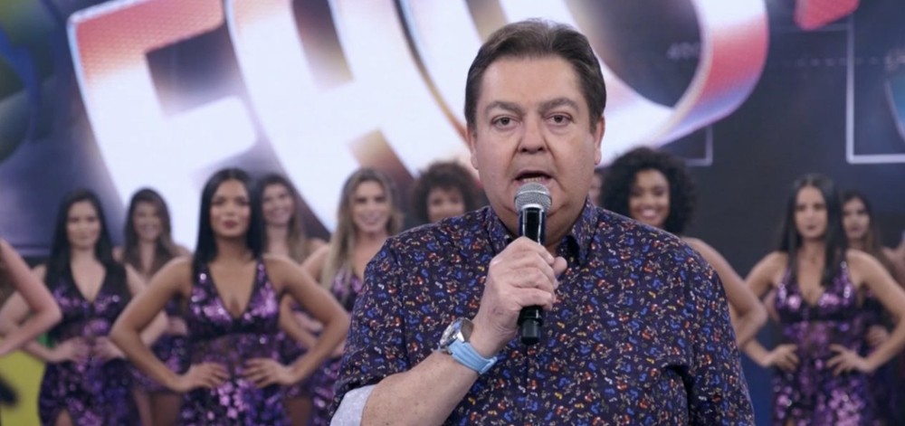 Fausto Silva nega que tenha chamado Jair Bolsonaro de “imbecil”