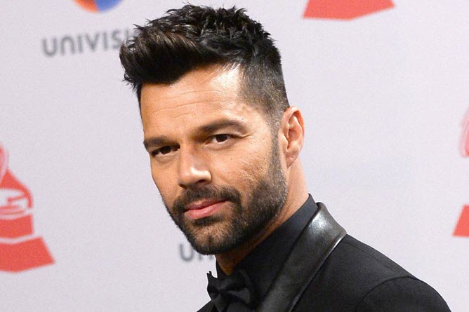 Ricky Martin processa sobrinho em mais de R$ 100 milhões após acusação de incesto