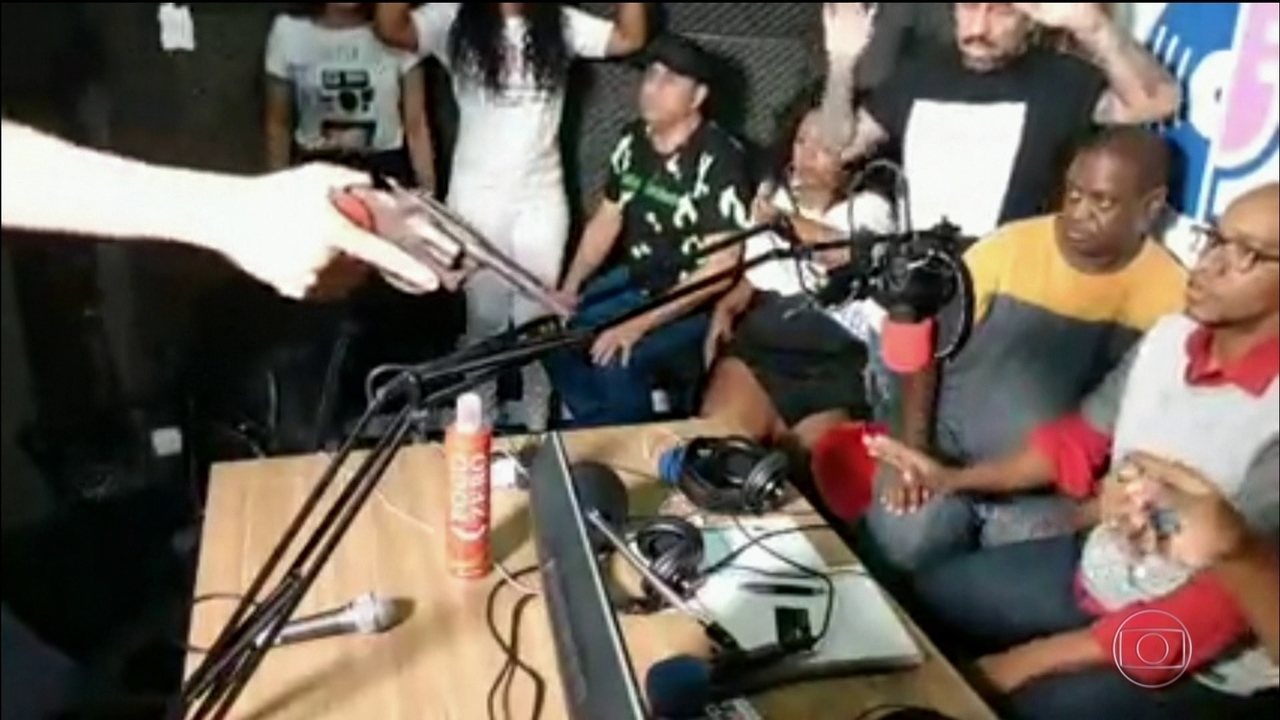 Rádio de São Paulo é assaltada durante transmissão ao vivo
