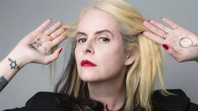 Morre, aos 49 anos, a atriz e roteirista Fernanda Young