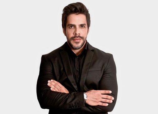 “Que o Felipe Araújo enxergue na Carol Marchezi, não uma adversária, mas sim a mãe do seu filho”, diz o advogado Newton Dias