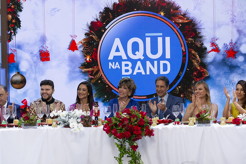 “Aqui na Band” reúne elenco da emissora em especial de Natal