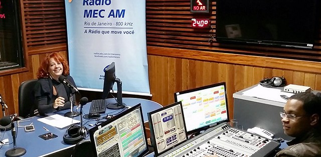 Rádio MEC lança nova programação de verão