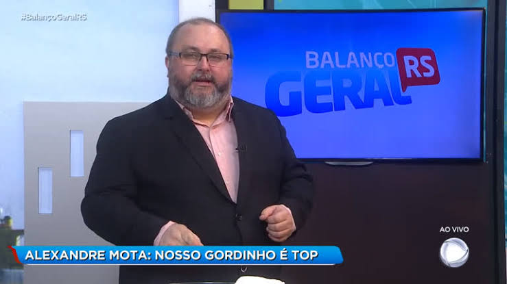 Alexandre Mota anuncia saída da Record RS