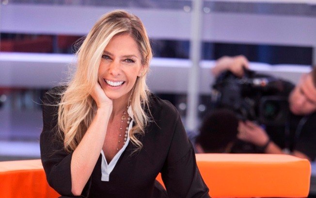 Record contrata Adriane Galisteu para apresentar reality show
