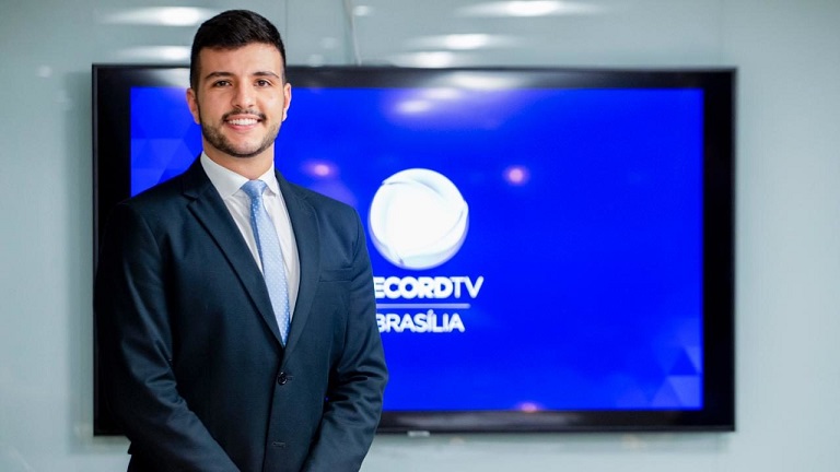 Após 19 meses, Matheus Ribeiro anuncia saída da Record TV Brasília