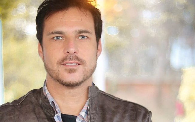 ENTREVISTA: Ex-Dominó Klaus Hee retoma carreira musical