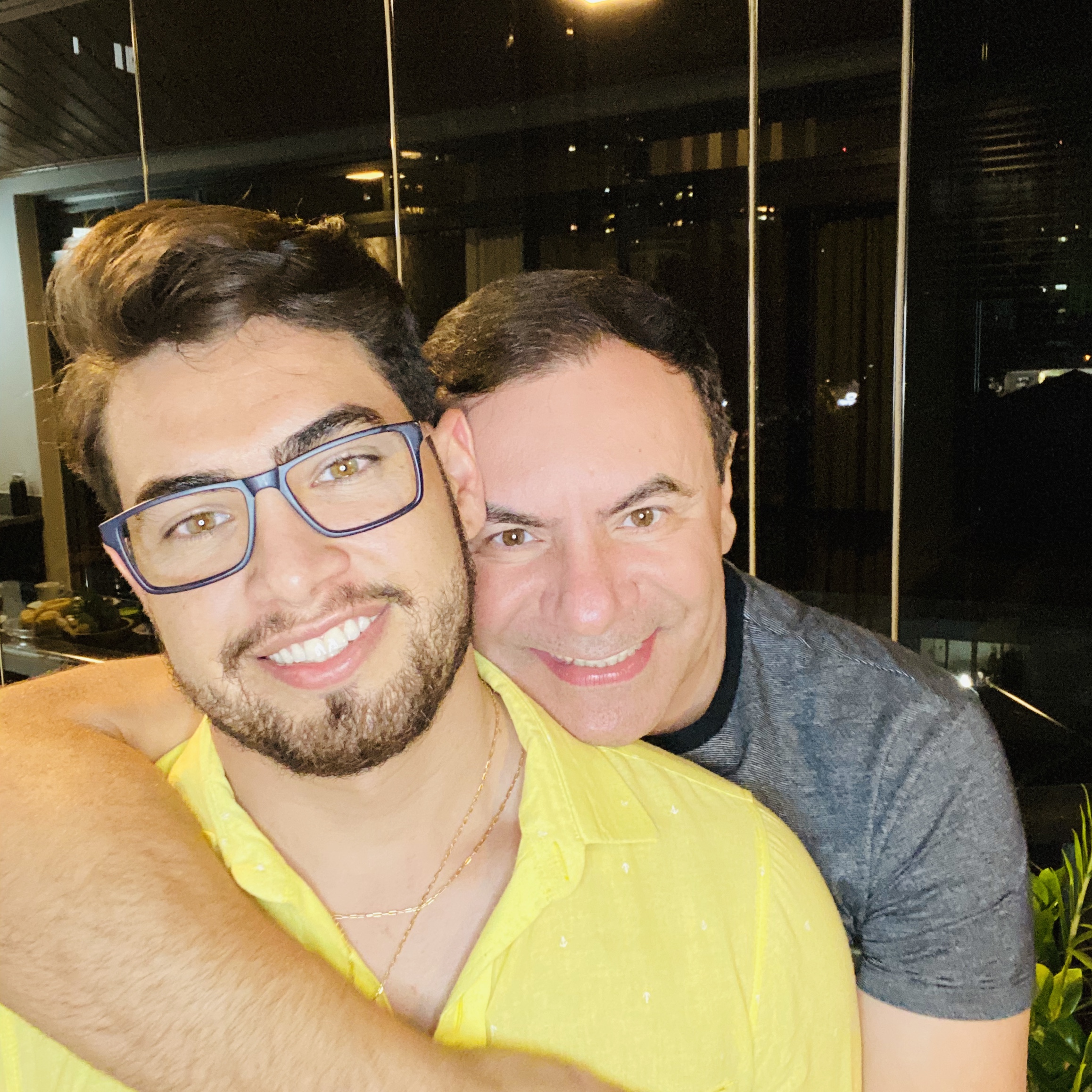 Amor e superação marcam a trajetória do Casal Vidinhas – Conheça a história do casal que ficou famoso no TikTok
